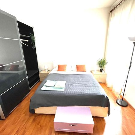 Easy Stay Apartment City Center Рим Екстериор снимка