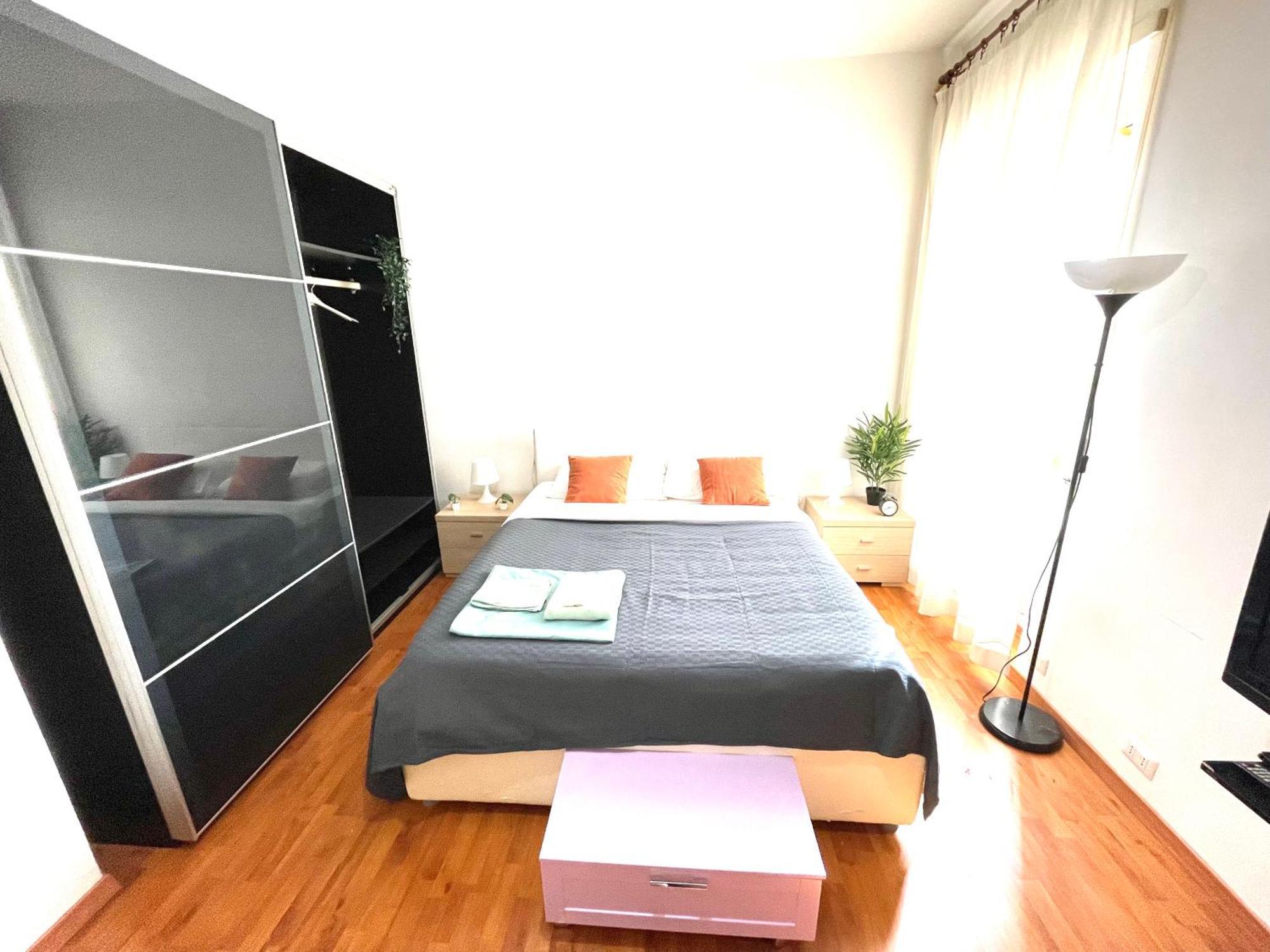 Easy Stay Apartment City Center Рим Екстериор снимка